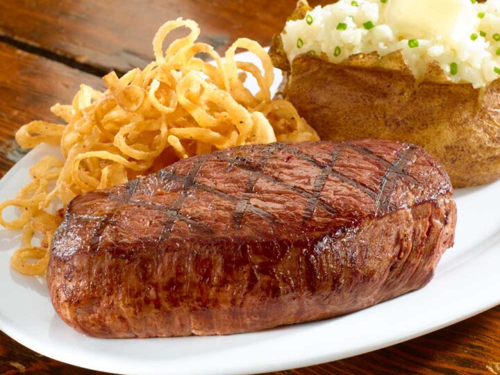 Charlie Brown's Fresh Grill: A Steak Lover's Dream - Charlie Brown's